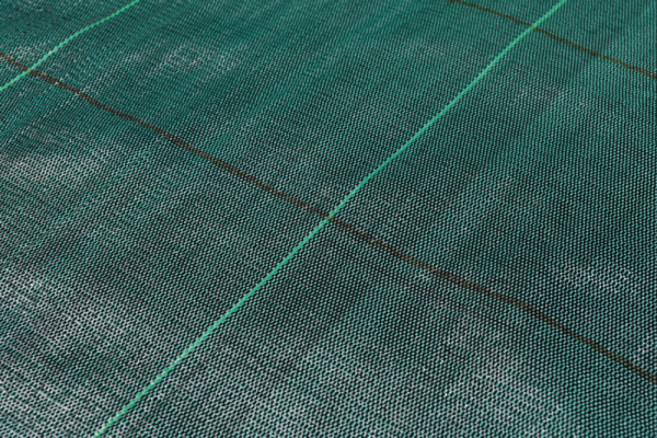 130 g/m² Weed Control Fabric 0.4x50 m GREEN – UV Resistant Landscape Fabric, Permeable & Tear-Resistant Ground Cover
